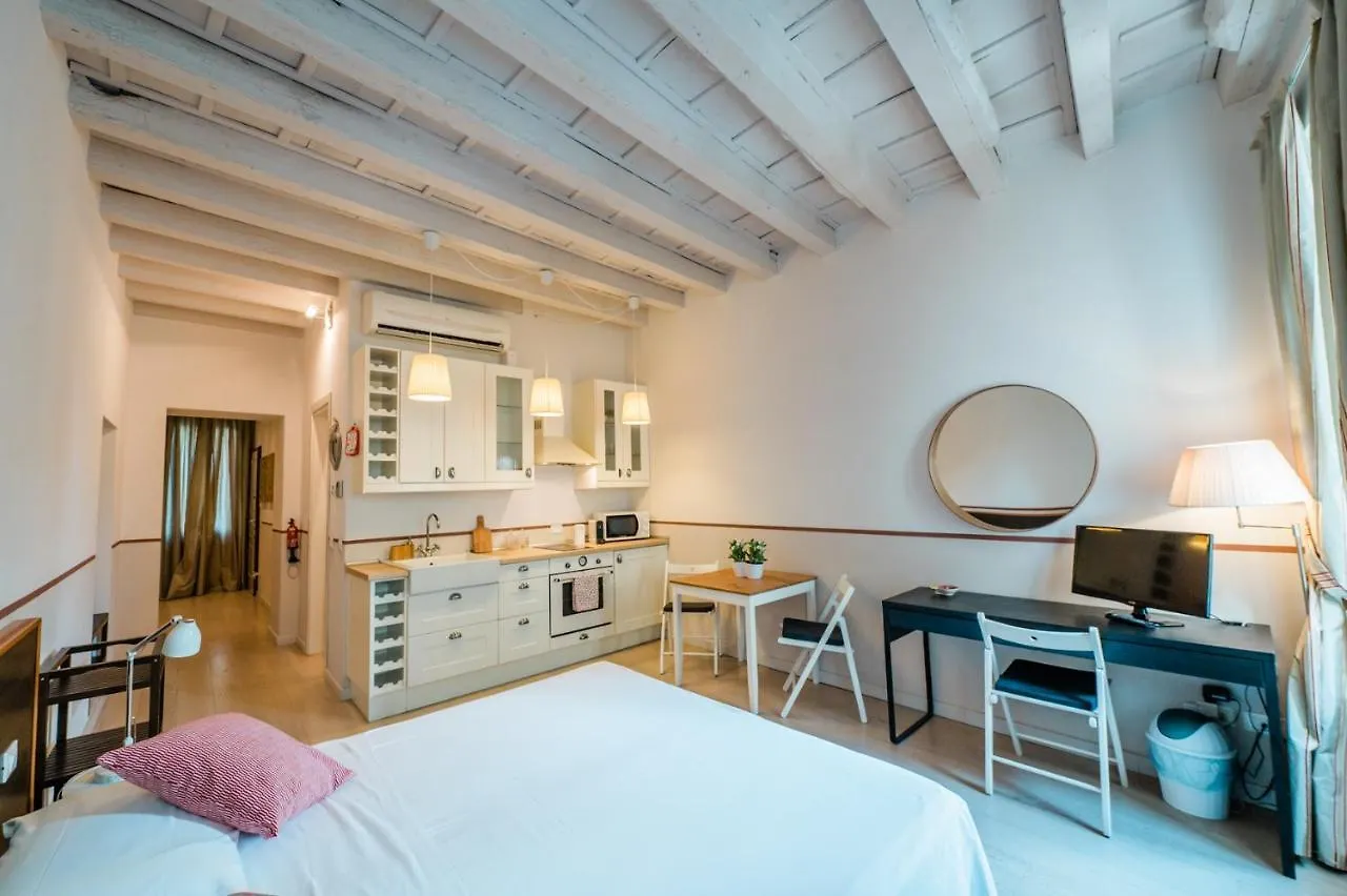 Art Street Studio Apartment Bergamo