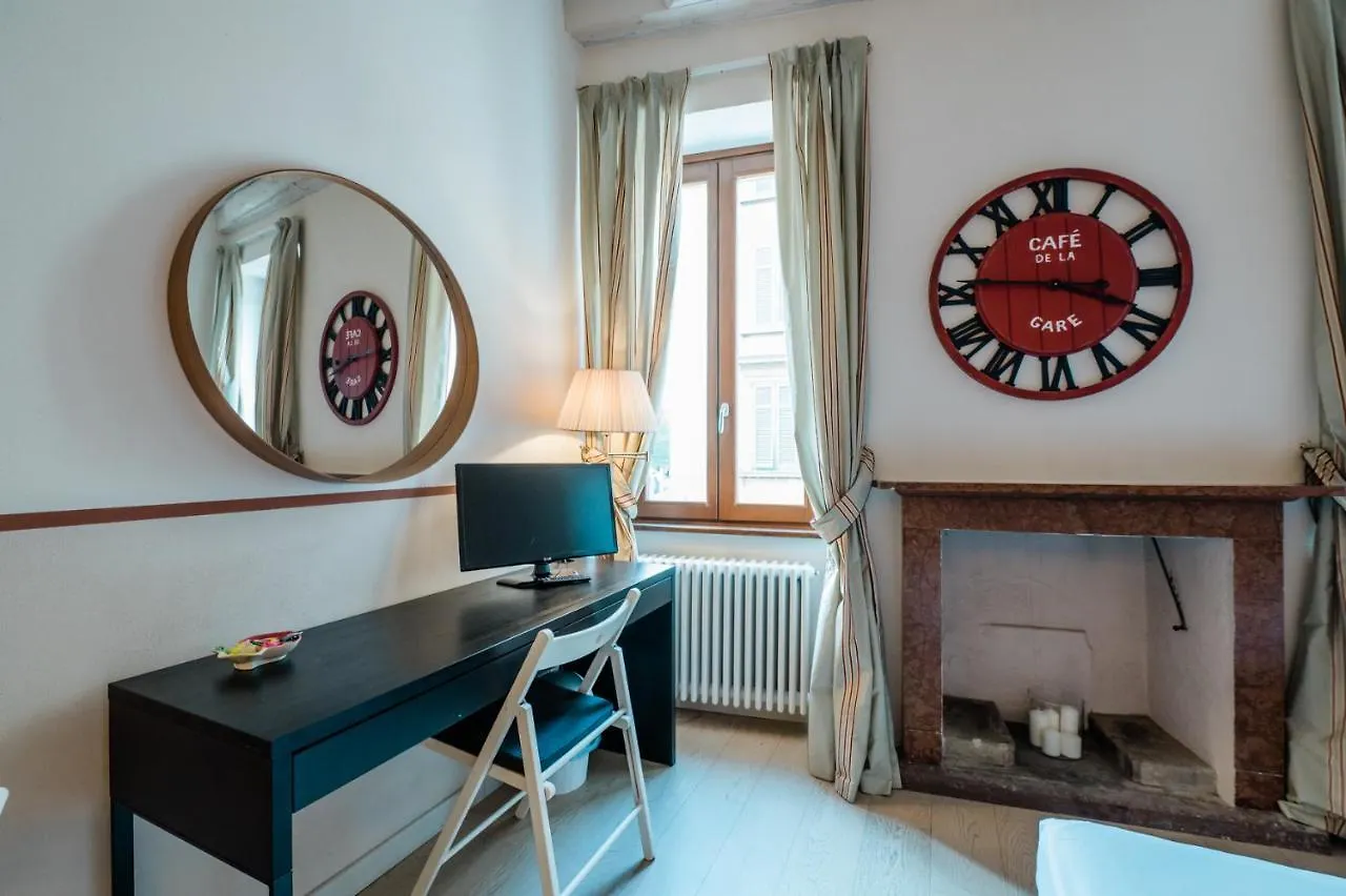 Art Street Studio Apartment Bergamo 0*,  Italy
